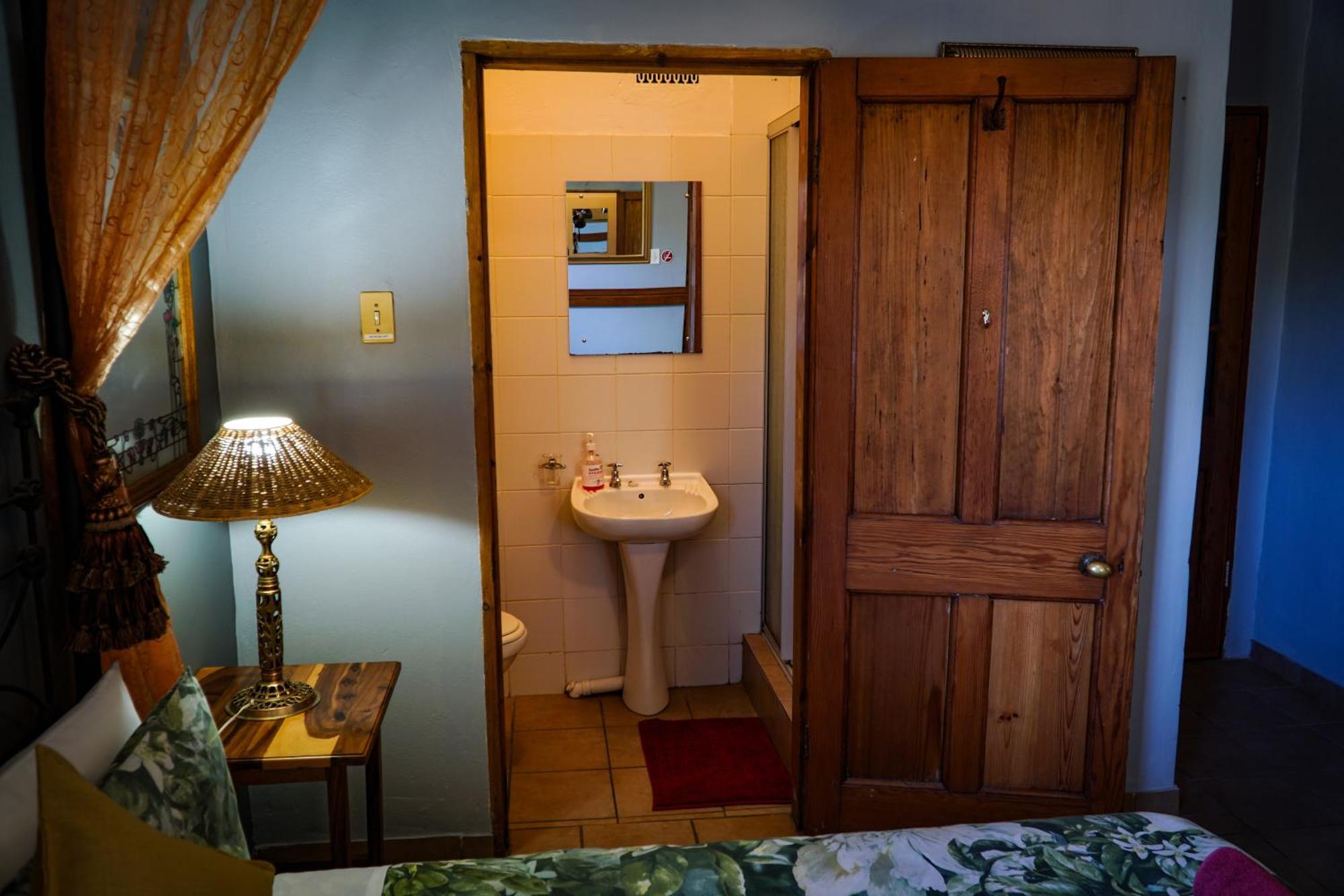 Outentique Accommodation Oudtshoorn Exterior photo